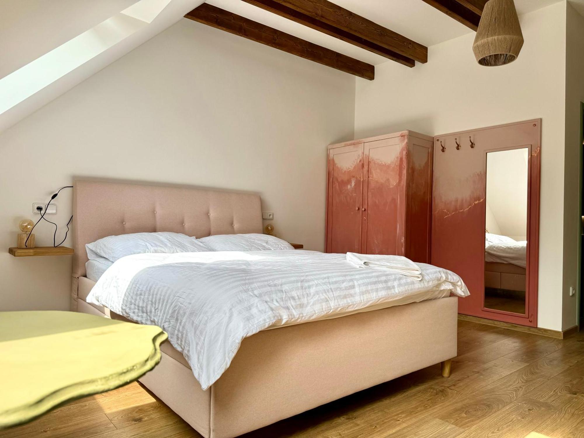 Soul Apartments Mikulov Extérieur photo